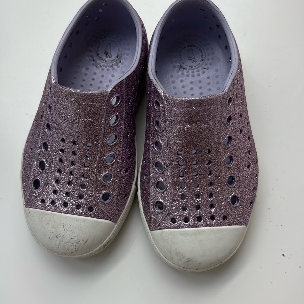 Native sparkly shoes